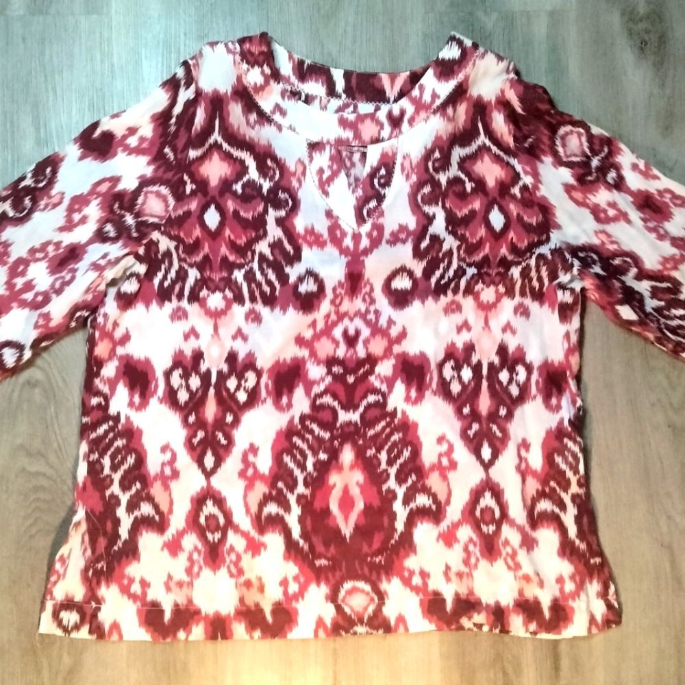 White Stag  Women's 2 XL Top  Patterned Blouse